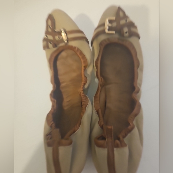 BURBERRY Thompson Canvas & Leather Ballet Flats Beige Brown Gold Buckle  40/9 US - Picture 9 of 16